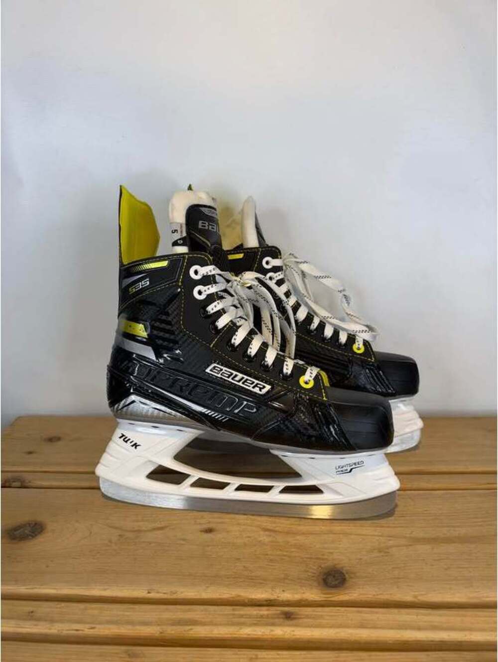 Bauer Supreme S35 Ice Hockey Skates Size 5 D Intermediate US 6.5 Shoe EUR 38.5